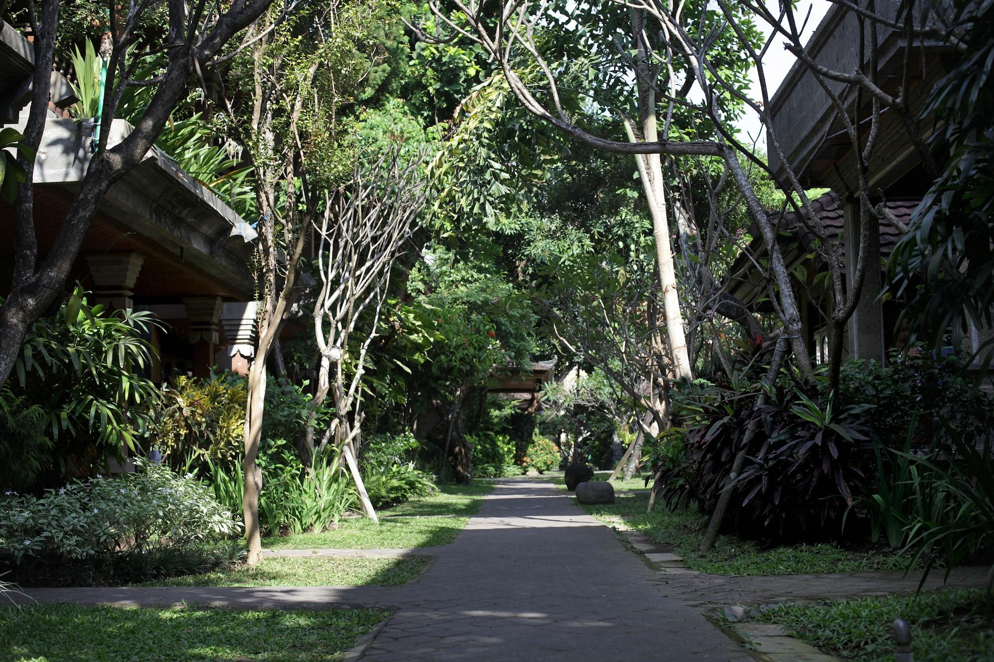Matahari Bungalow Legian Exterior foto