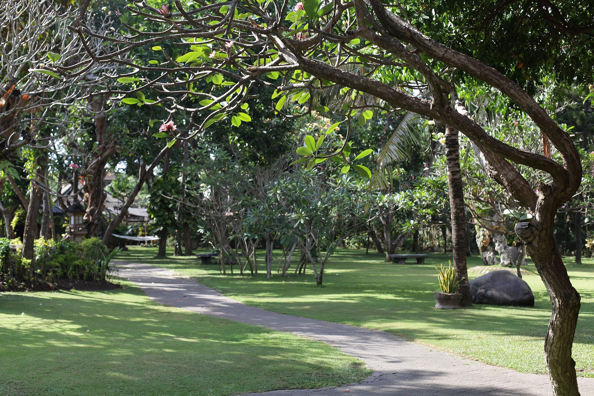 Matahari Bungalow Legian Exterior foto
